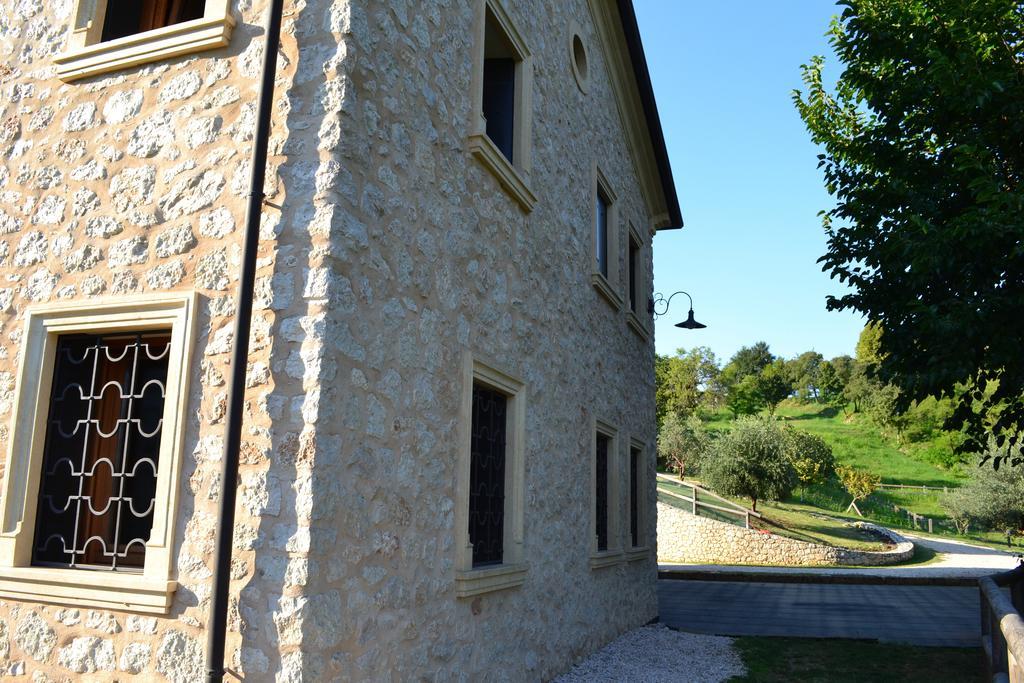 Casale La Rocchetta Bed and Breakfast Lonigo Exterior foto